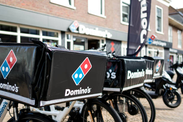 Domino's delivery hours