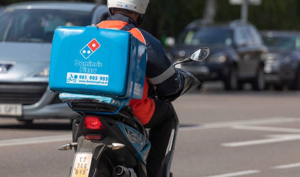 What is the Domino's pizza delivery guarantee
